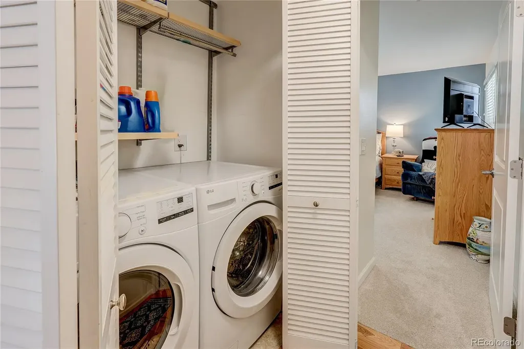 2416 S Vaughn Way Aurora CO 80014