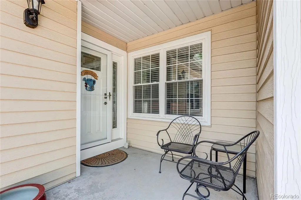 2416 S Vaughn Way Aurora CO 80014