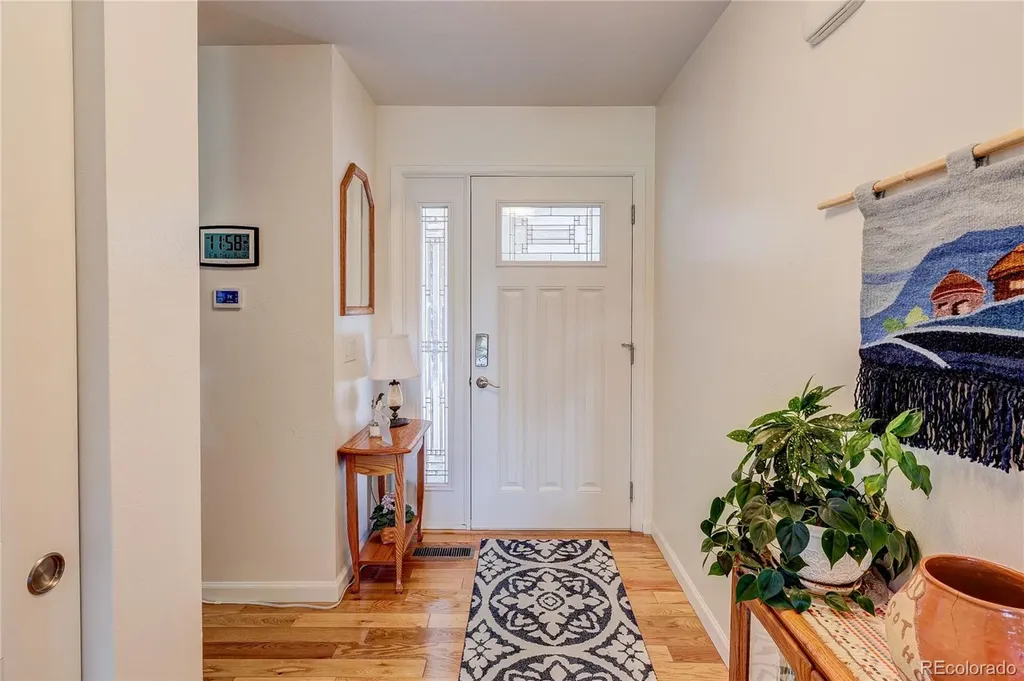 2416 S Vaughn Way Aurora CO 80014
