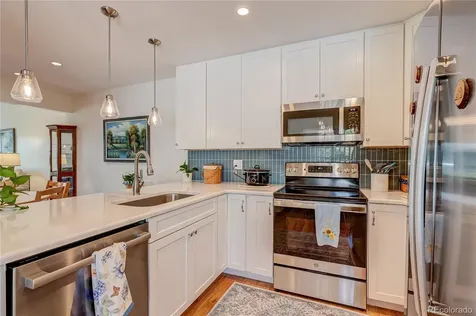2416 S Vaughn Way Aurora CO 80014