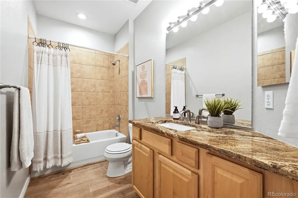 6911 Buckskin Drive Littleton CO 80125