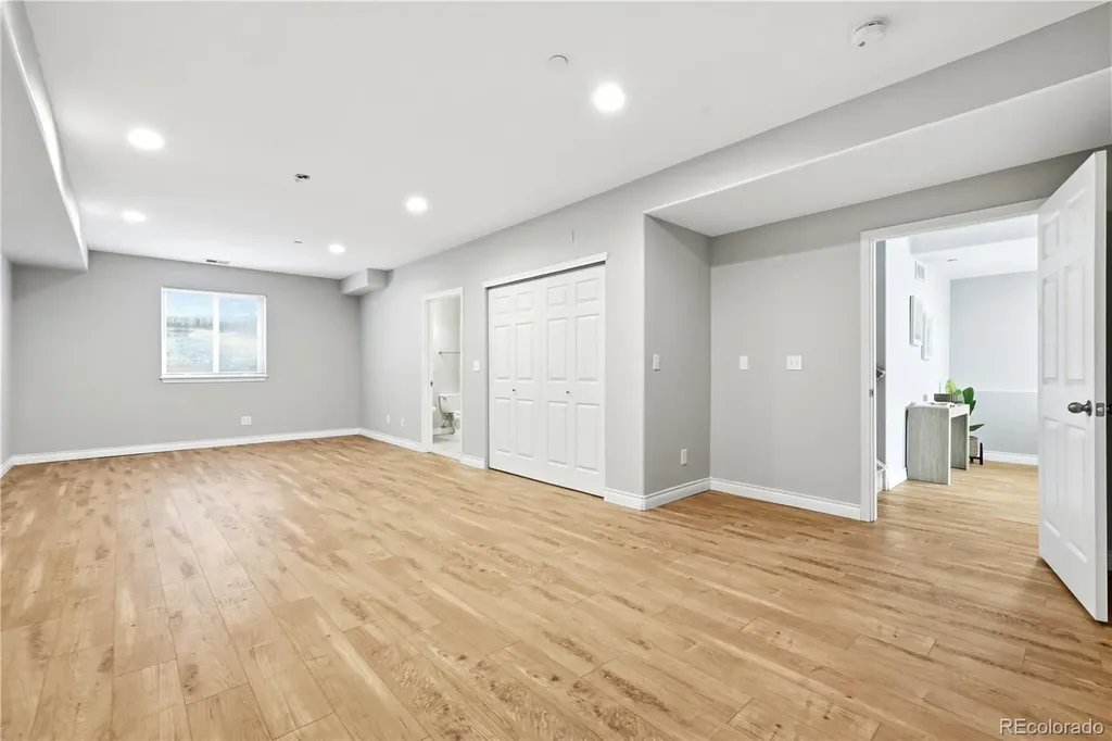 6911 Buckskin Drive Littleton CO 80125