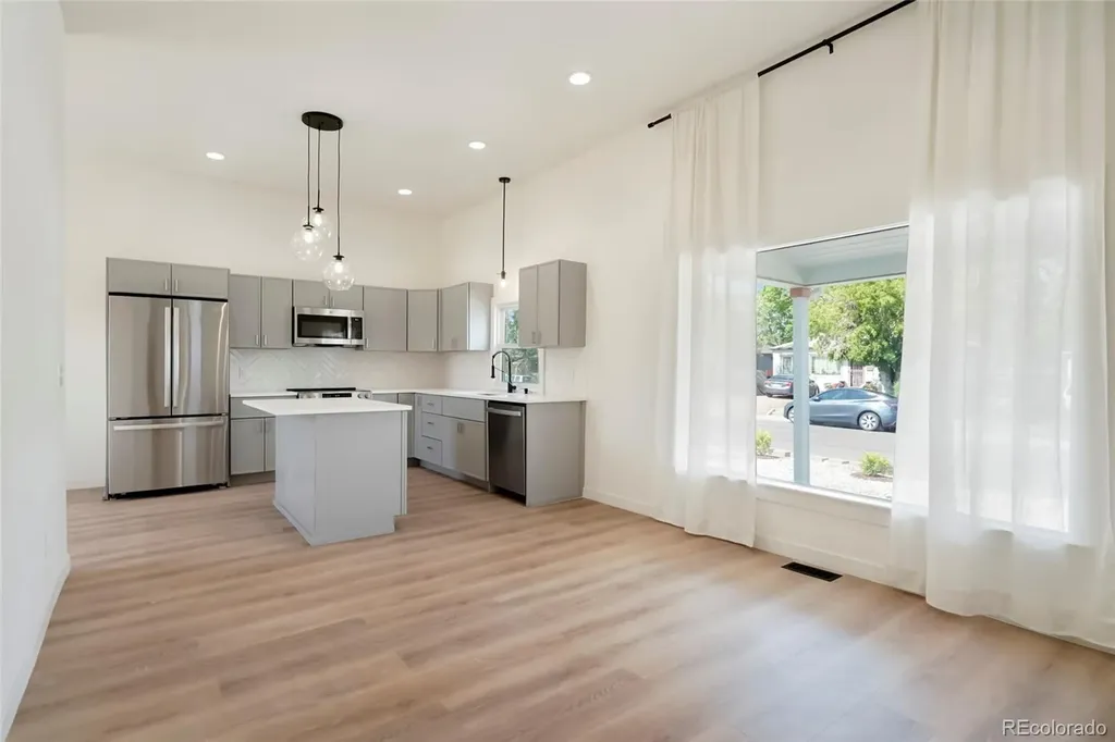 4736 Clayton Street Denver CO 80216
