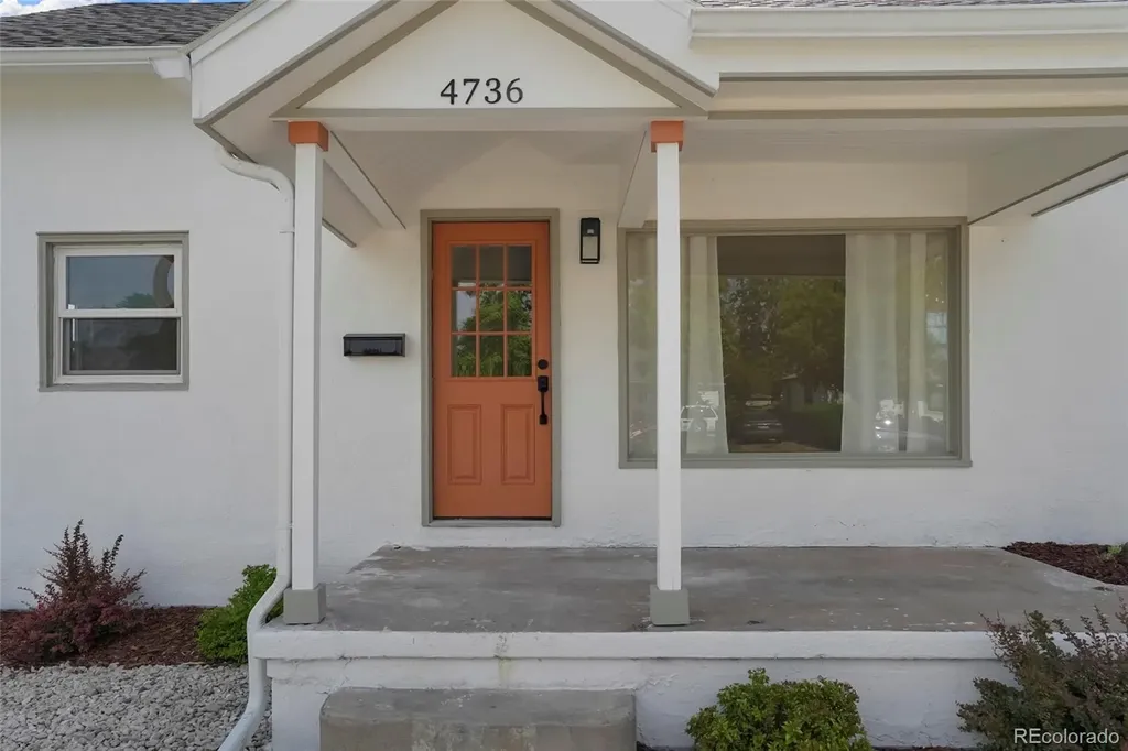4736 Clayton Street Denver CO 80216