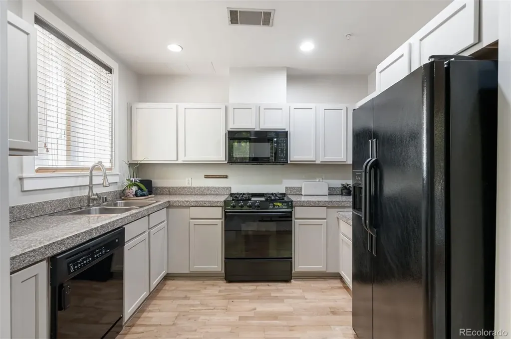 1630 N Clarkson Street Denver CO 80218