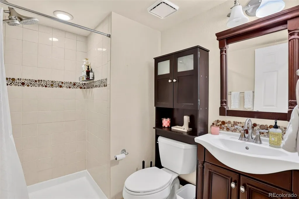 4120 S Ireland Court Aurora CO 80013