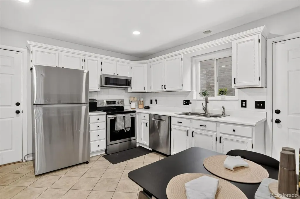 4120 S Ireland Court Aurora CO 80013