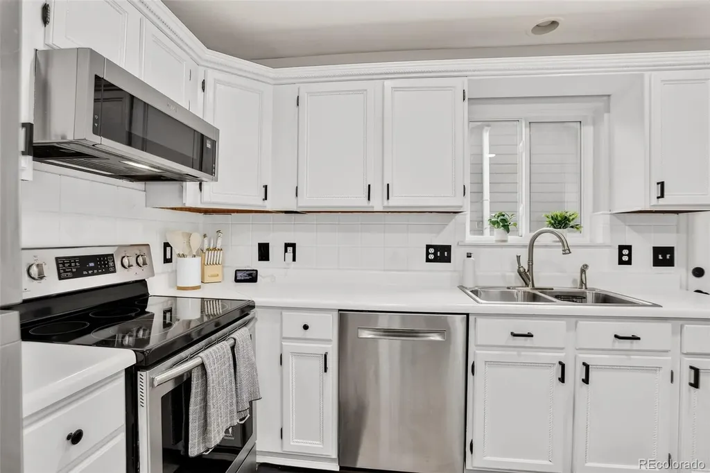 4120 S Ireland Court Aurora CO 80013