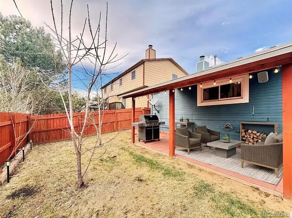 2803 Denver Avenue Longmont CO 80503