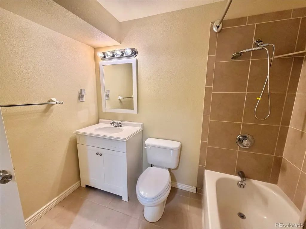 2803 Denver Avenue Longmont CO 80503