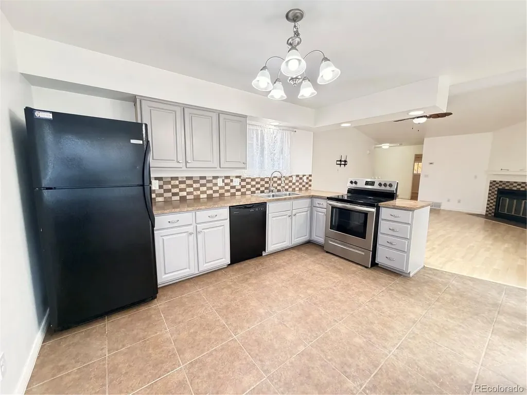 2803 Denver Avenue Longmont CO 80503