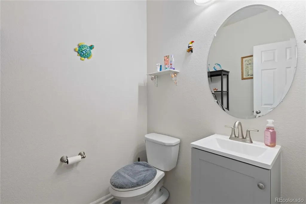 4861 S Picadilly Court Aurora CO 80015