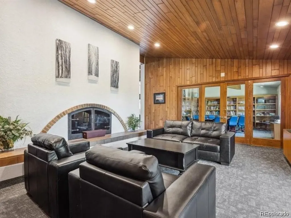 1350 Golden Circle Golden CO 80401