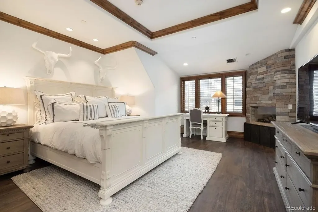 675 Lionshead Place Vail CO 81657