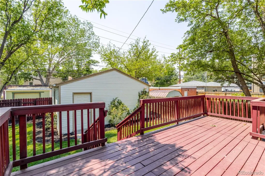 2001 N Gaylord Street Denver CO 80205