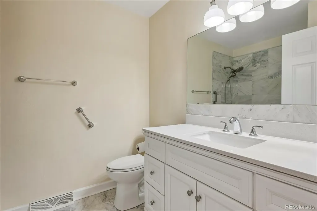 10894 E Wesley Avenue Aurora CO 80014
