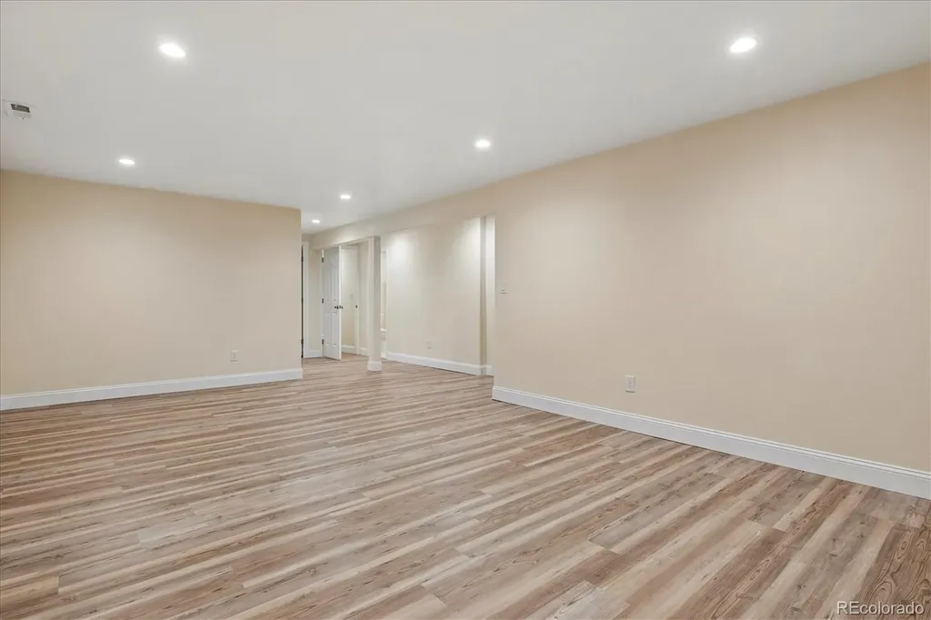 10894 E Wesley Avenue Aurora CO 80014