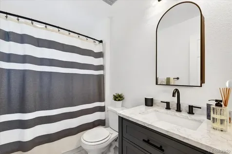 4366 S Dearborn Court Aurora CO 80015