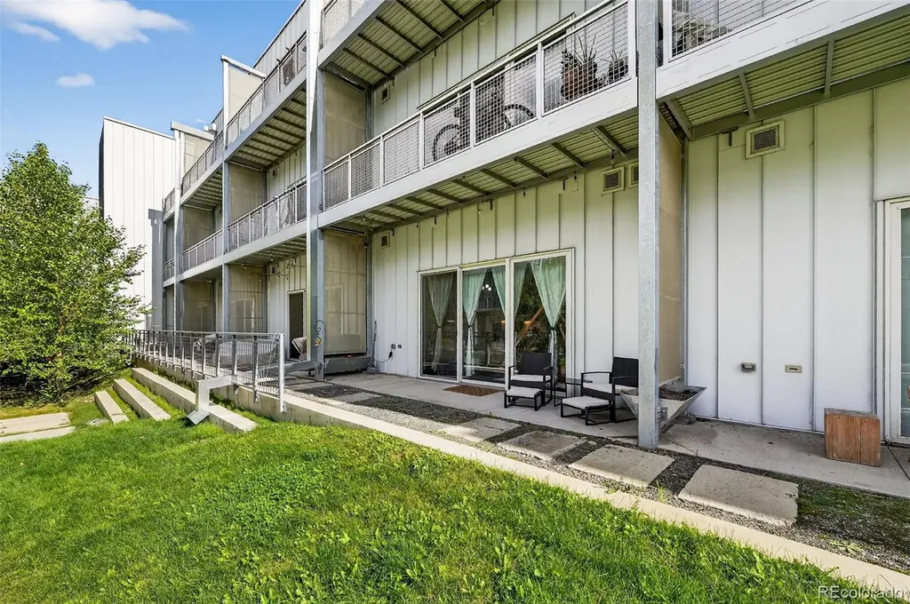 2525 Arapahoe Street Denver CO 80205