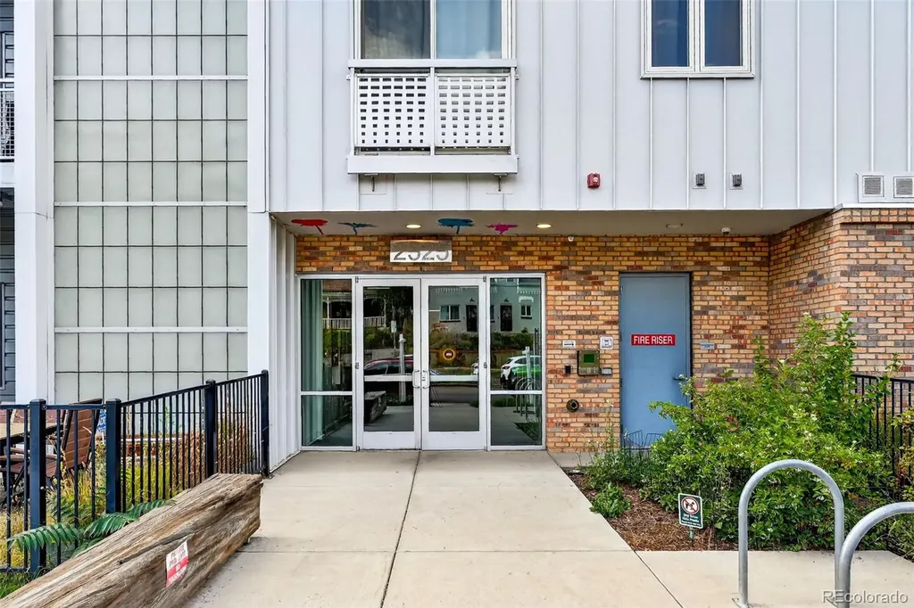 2525 Arapahoe Street Denver CO 80205