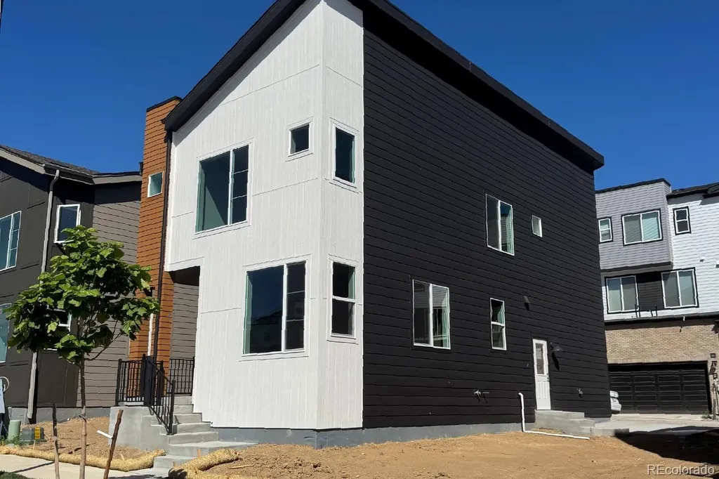 16565 Peak Street Broomfield CO 80023