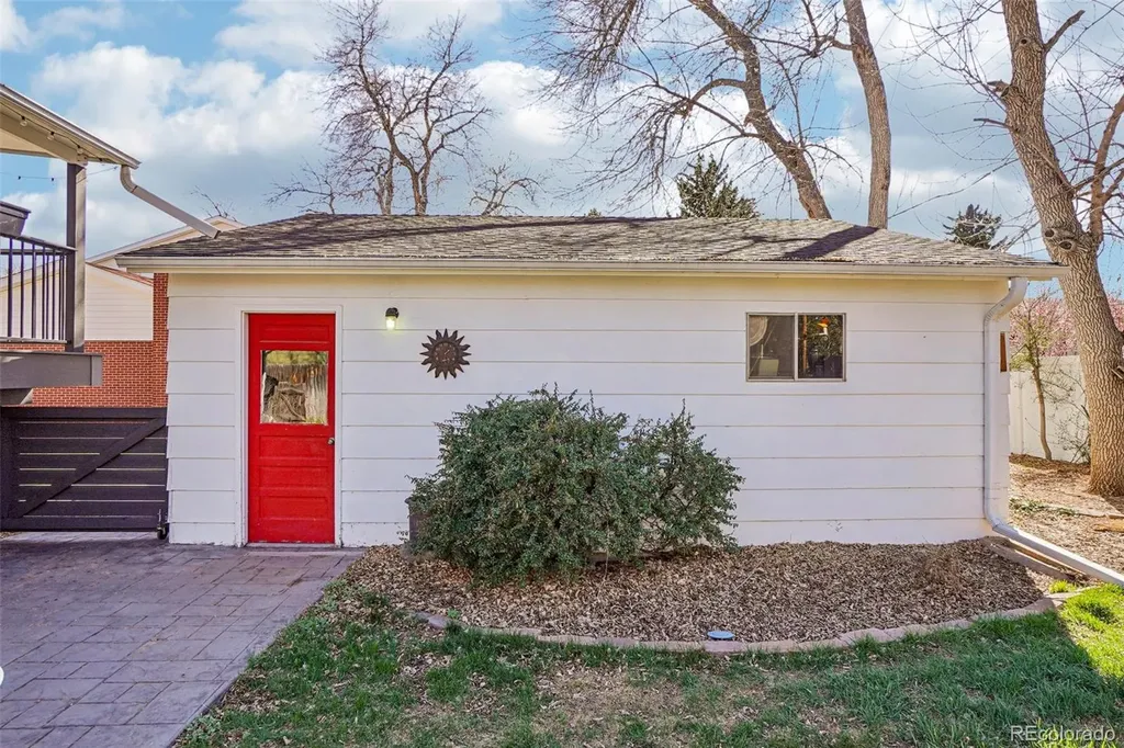 2883 S Otis Street Denver CO 80227