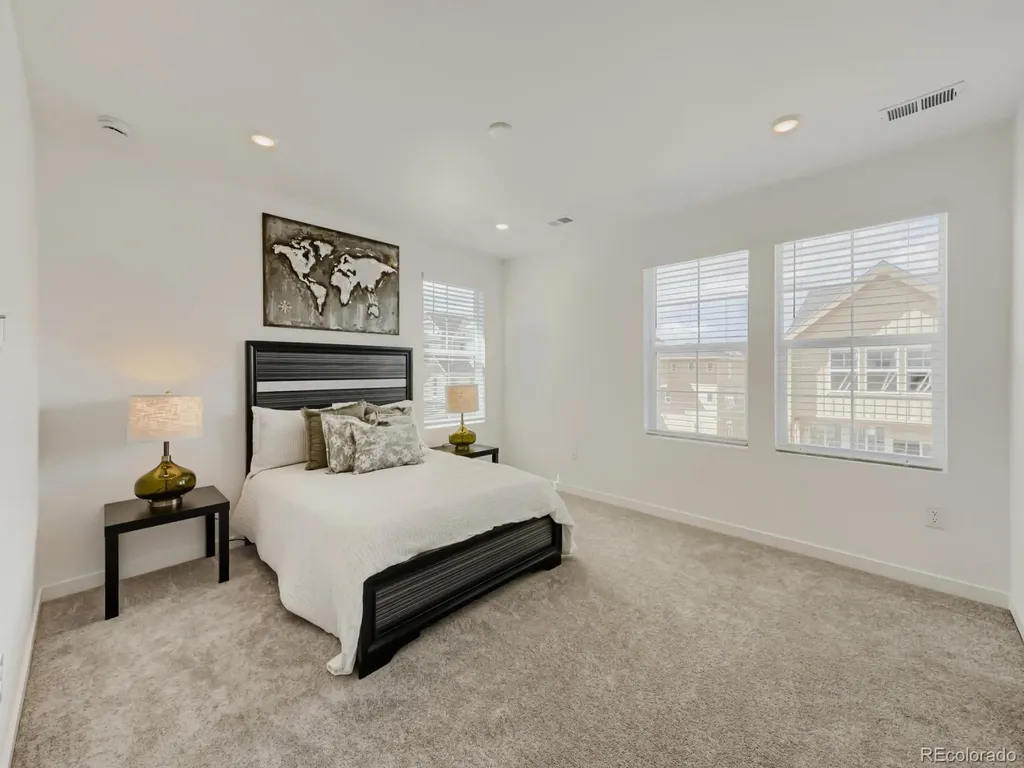 7442 Whiteclover Trail Littleton CO 80125