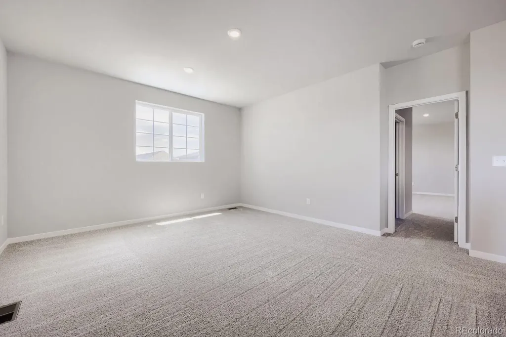46431 Heritage Avenue Bennett CO 80102