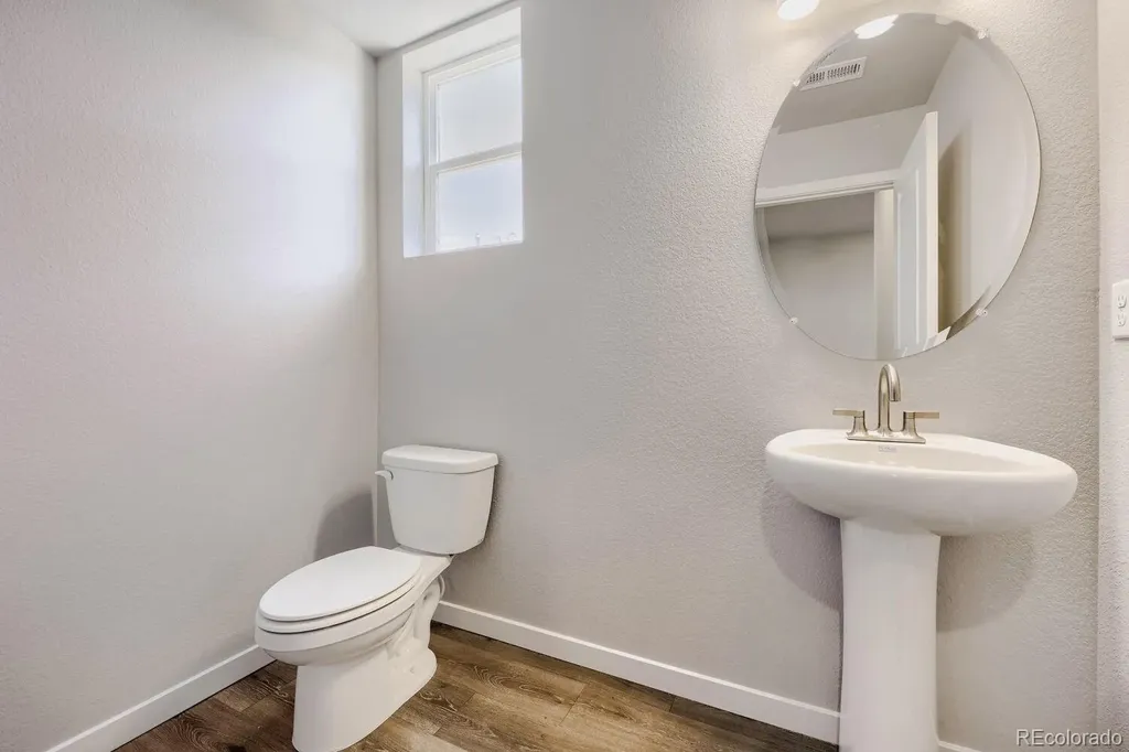 46431 Heritage Avenue Bennett CO 80102