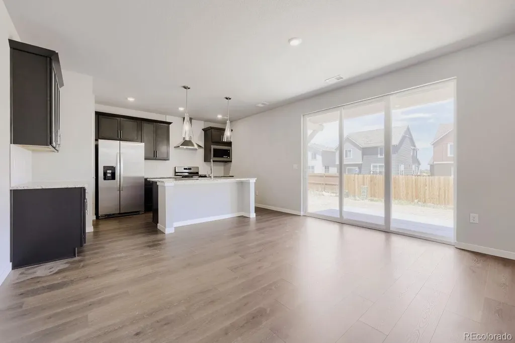 46431 Heritage Avenue Bennett CO 80102