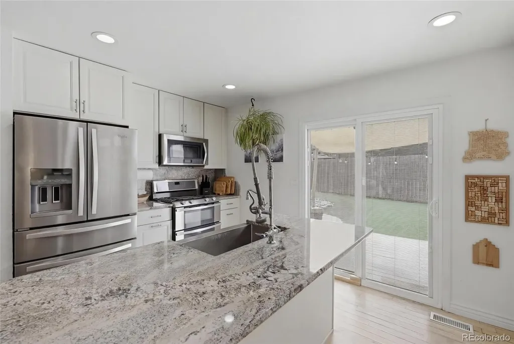 4752 S Field Street Littleton CO 80123