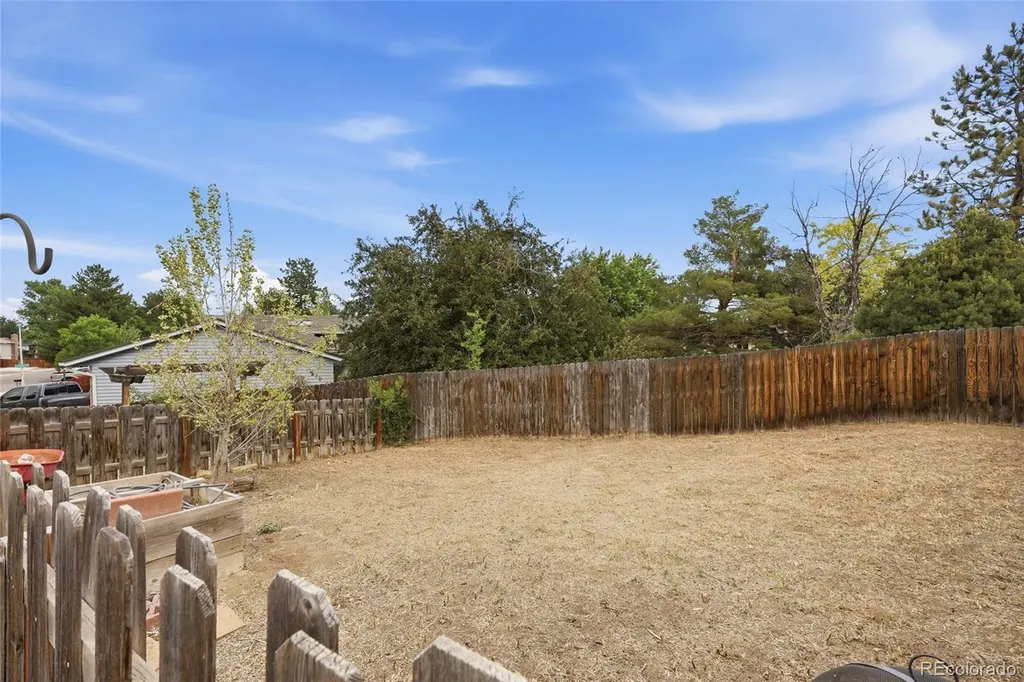 4752 S Field Street Littleton CO 80123