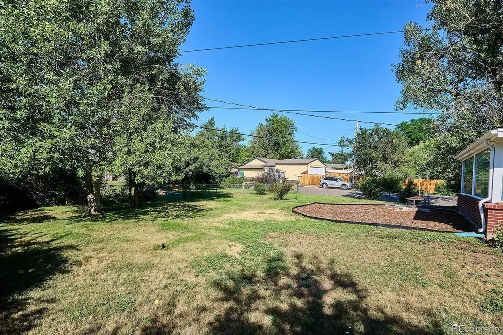 3798 W Chenango Avenue Littleton CO 80123