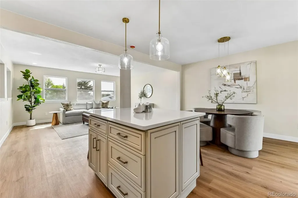 8903 S Balsam Street Littleton CO 80128