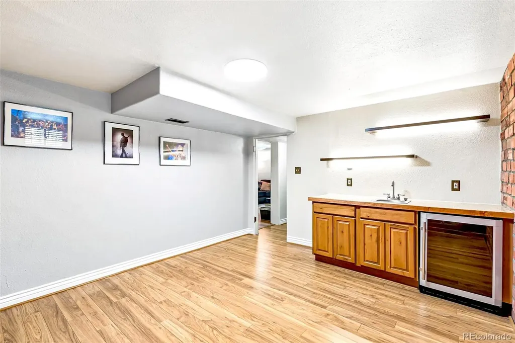 2120 Meade Street Denver CO 80211