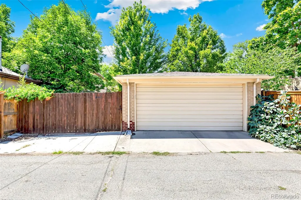 2120 Meade Street Denver CO 80211