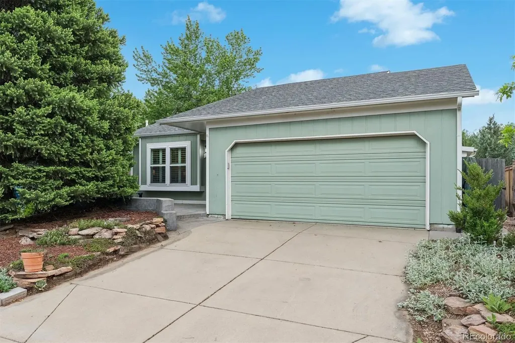 352 S Jefferson Avenue Louisville CO 80027