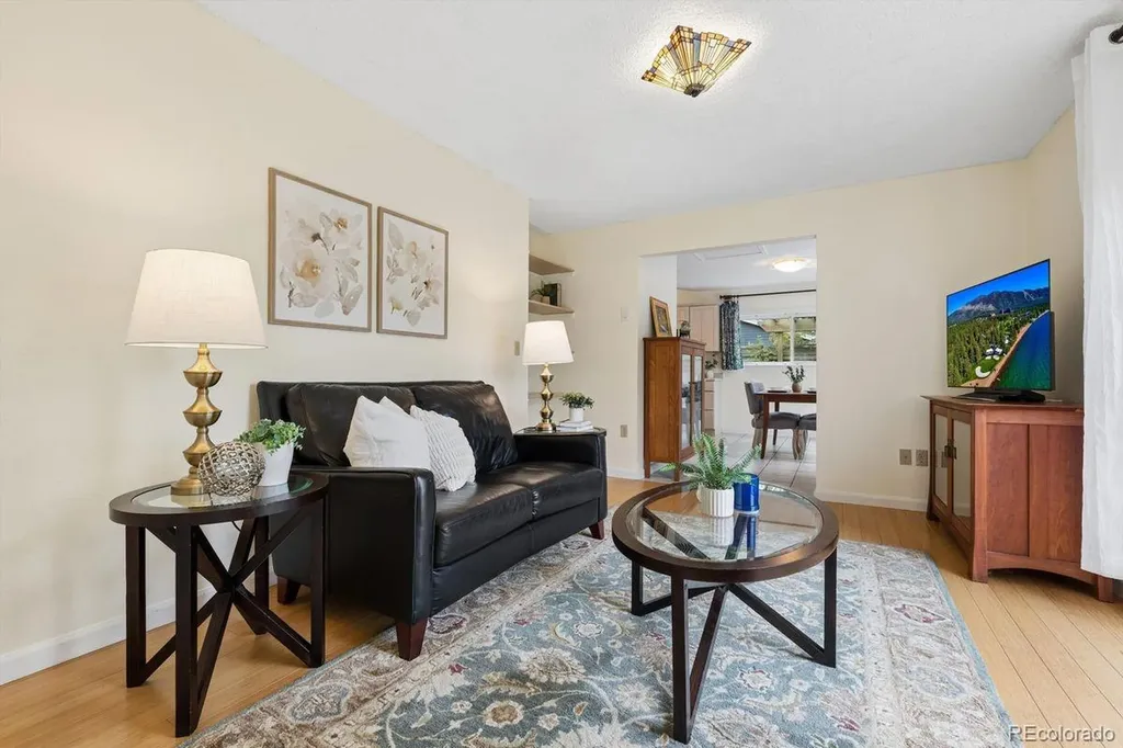 352 S Jefferson Avenue Louisville CO 80027