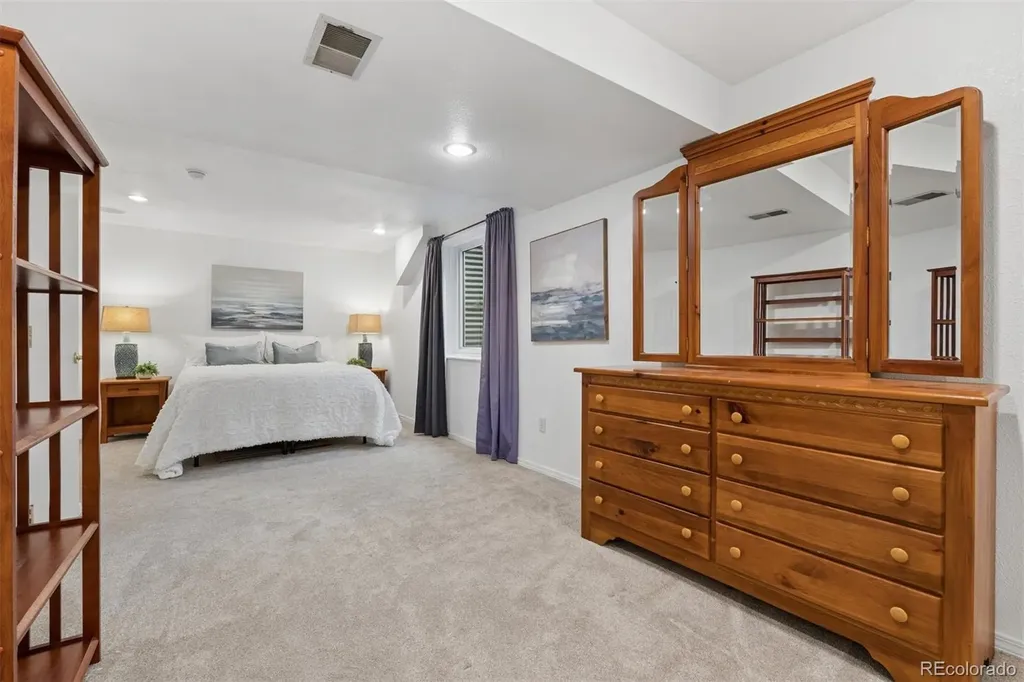 352 S Jefferson Avenue Louisville CO 80027