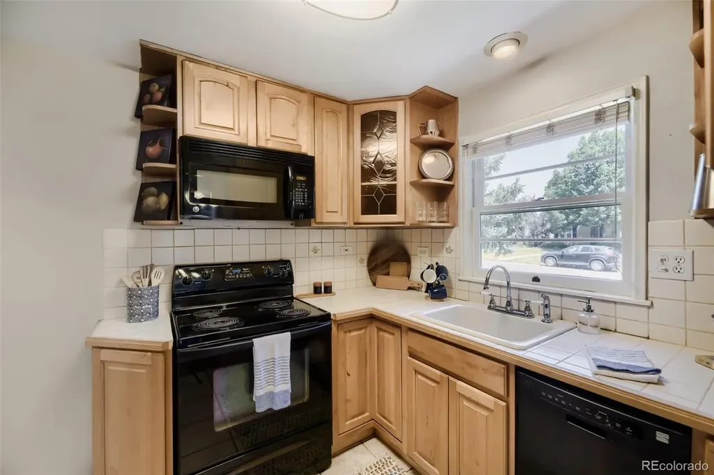 1665 S Columbine Street Denver CO 80210