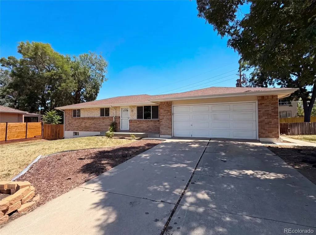 774 Urban Street Golden CO 80401