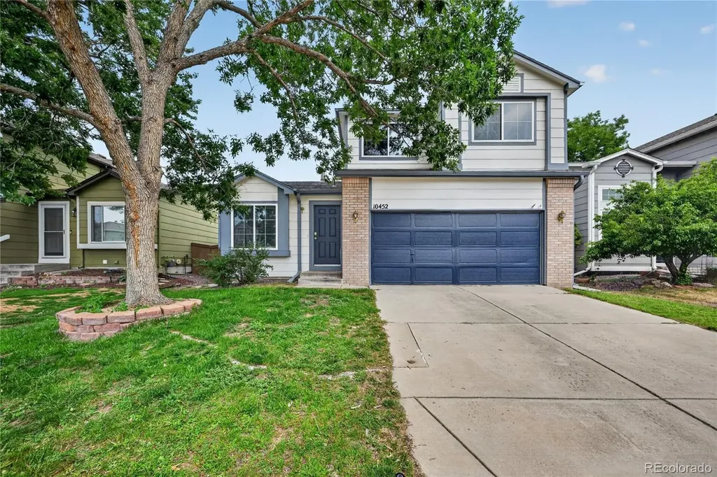 10452 Hyacinth Street Littleton CO 80129