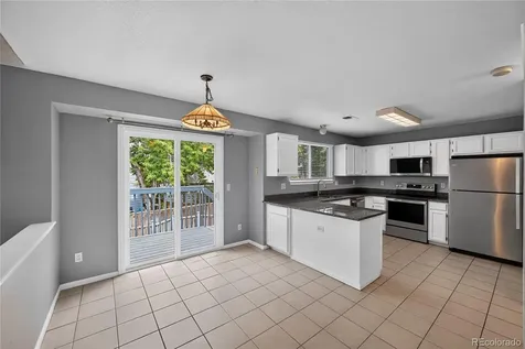 10452 Hyacinth Street Littleton CO 80129