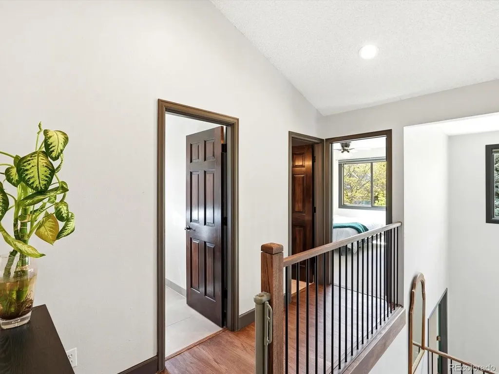 8016 S Vine Way Centennial CO 80122