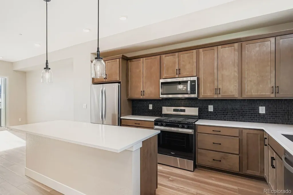 15563 W Washburn Circle Lakewood CO 80228