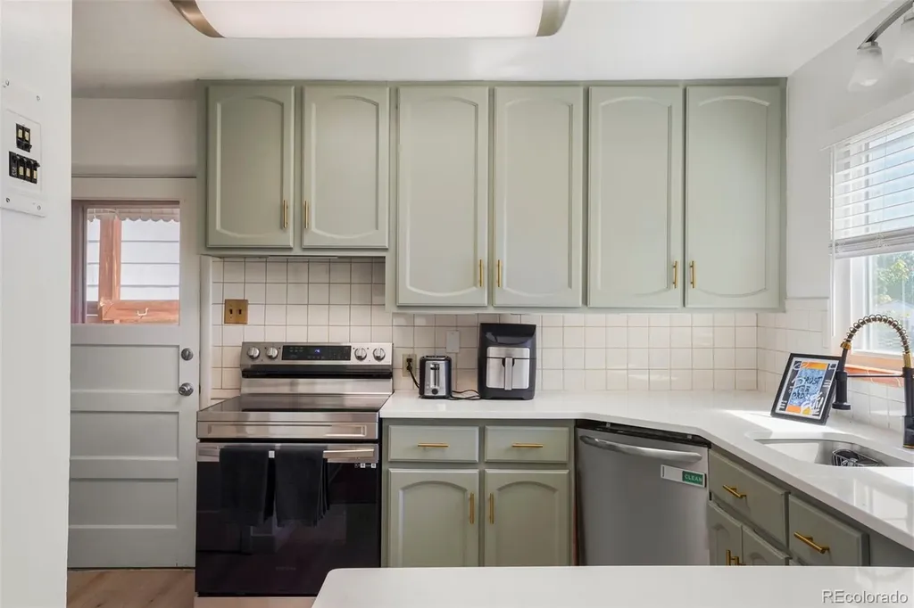 2665 S King Street Denver CO 80219