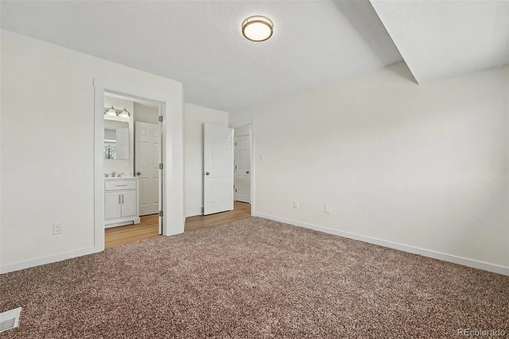 106 Yank Way Denver CO 80228