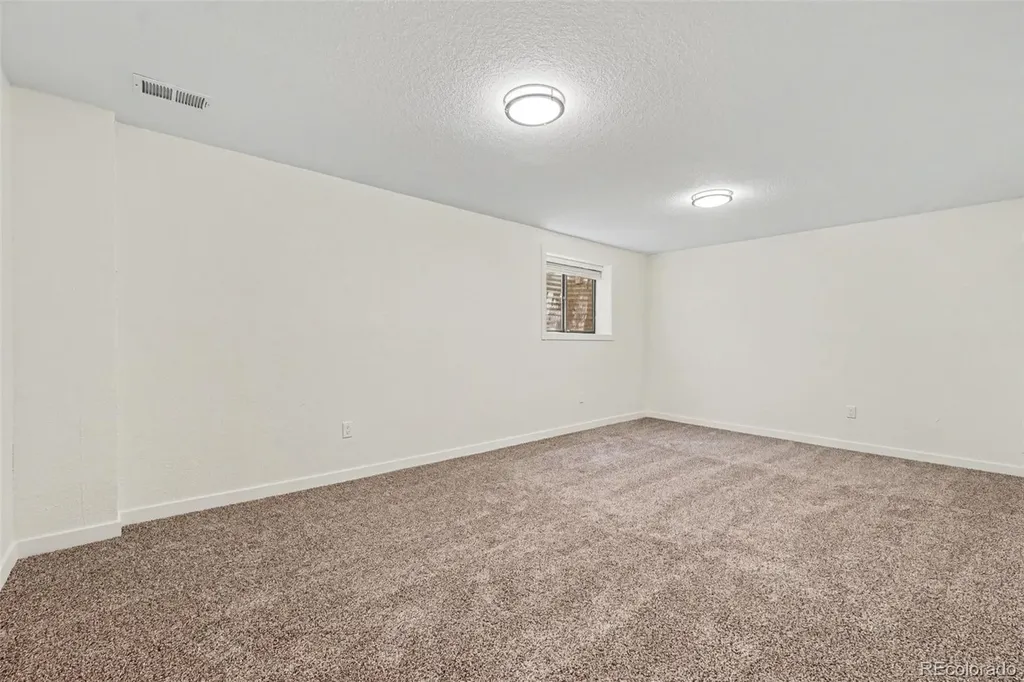 106 Yank Way Denver CO 80228