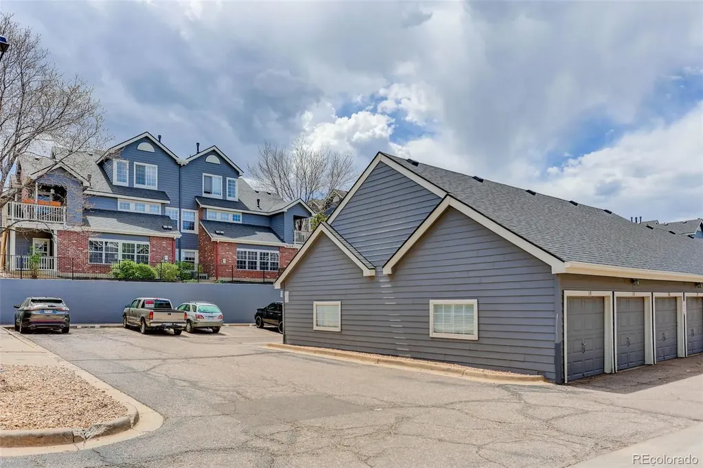 14359 E Grand Drive Aurora CO 80015