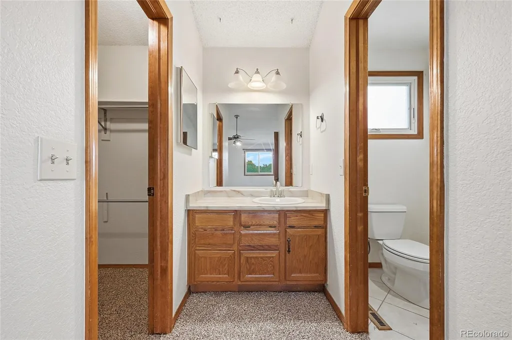 2849 E 102nd Avenue Denver CO 80229